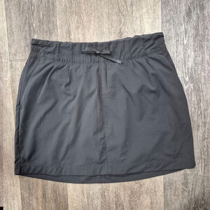 Women's REI Cooperative Skort Size M Gray‎